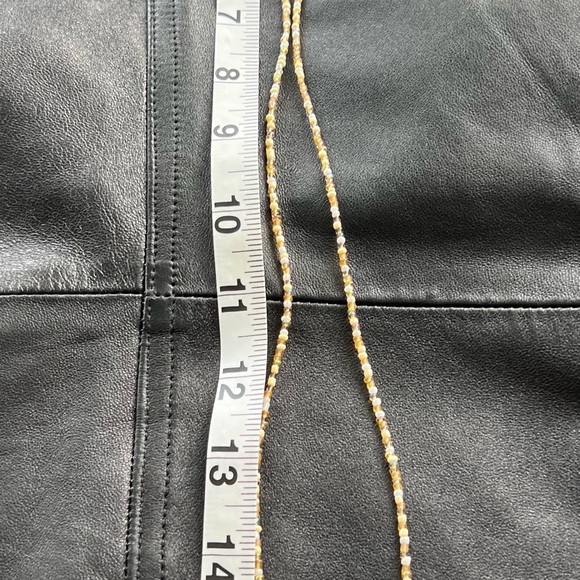 Rusty orange pendant necklace - Picture 3 of 4